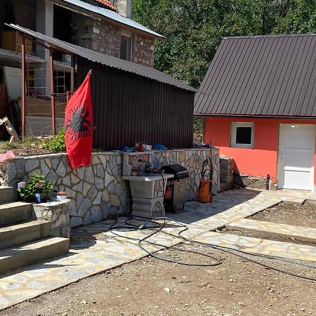 Apartament Casa Illyria Gusinje Zewnętrze zdjęcie